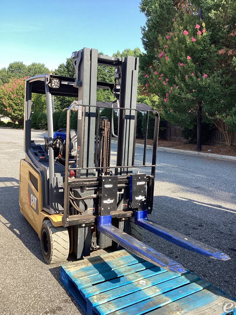 2021 Cat 2ET4000