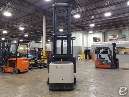 2021 Crown SP3530-30 Electric Order Picker - 123Forklift