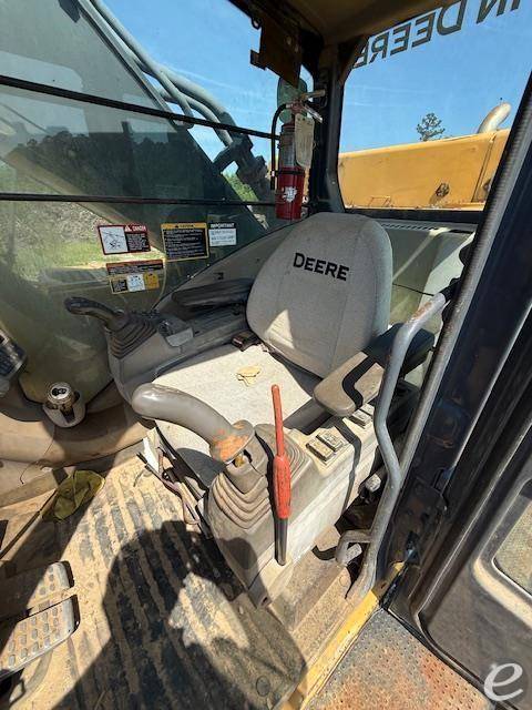 2008 John Deere 450D LC