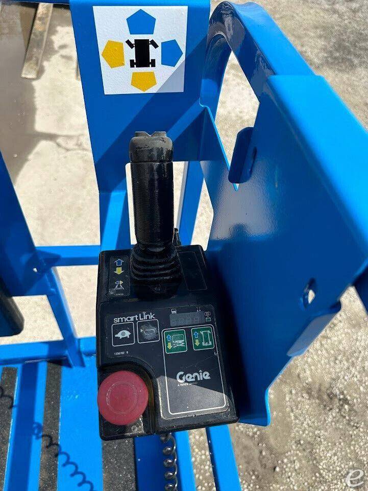 2017 Genie GS4047