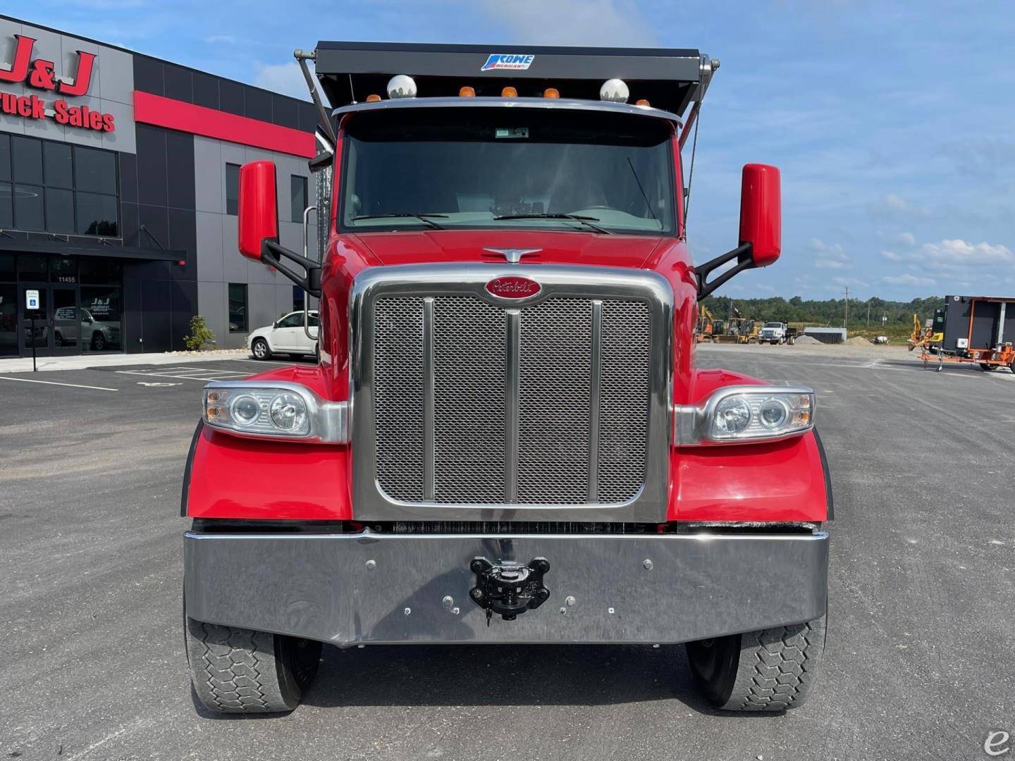 2021 Peterbilt 567