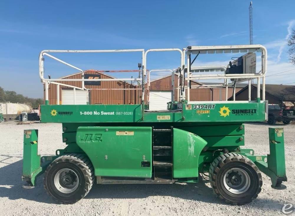 2014 JLG 3394RT Dual Fuel Scissor Lift - 123Forklift