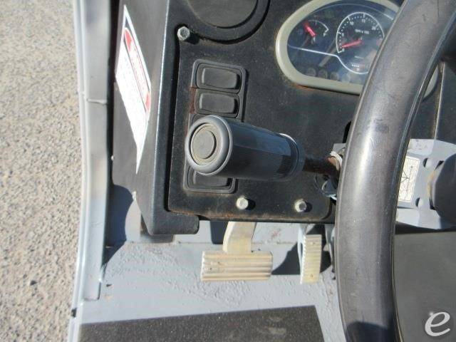 2013 Genie GTH1056