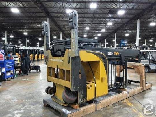 2018 Yale NR045 Electric Reach Truck - 123Forklift