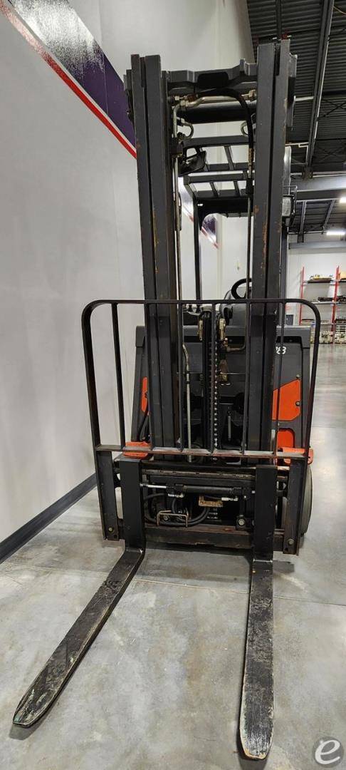 2011 Linde E18C