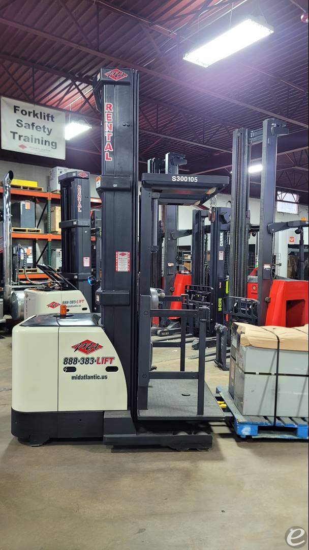 2012 Crown SP3520-30