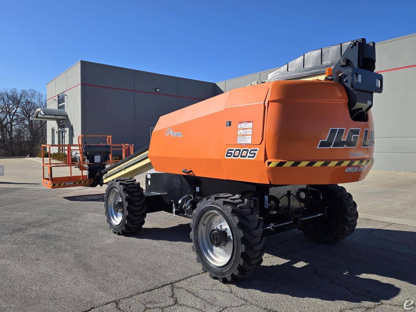 2014 JLG 600S