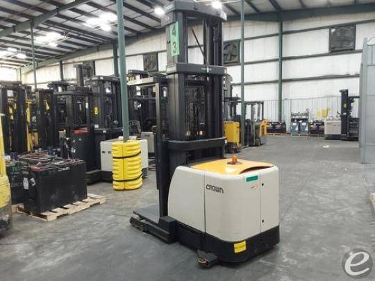 2018 Crown SP4050-30