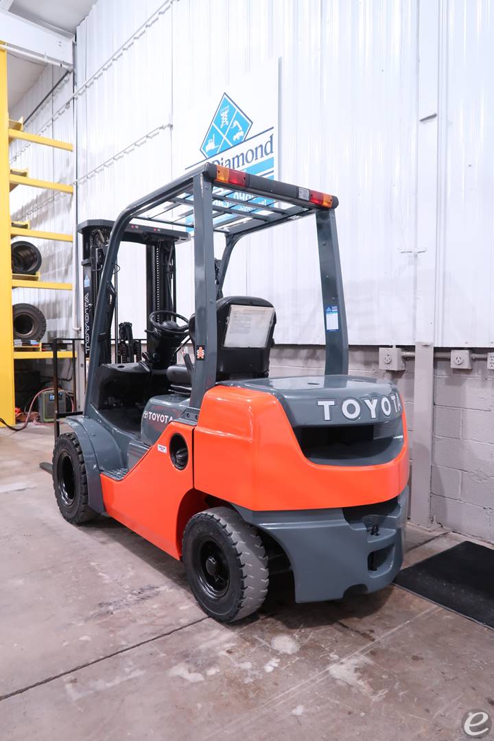 2011 Toyota 8FDU25 Diesel Forklift - 123Forklift