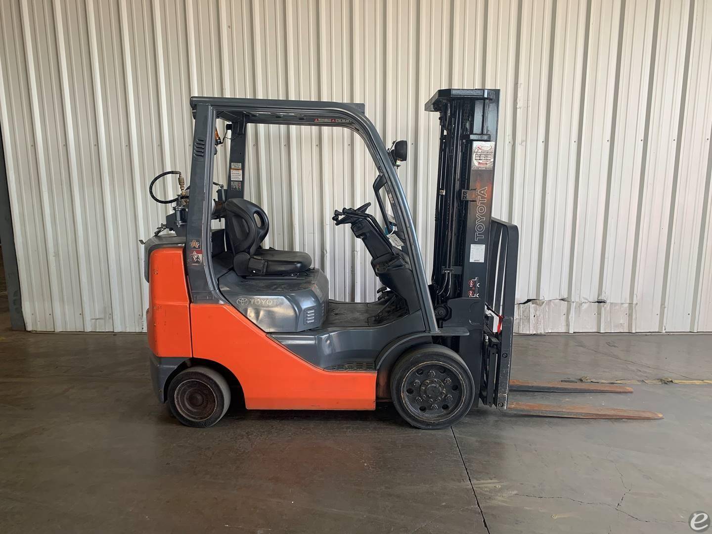 2014 Toyota 8FGCU25 LP Gas Forklift...