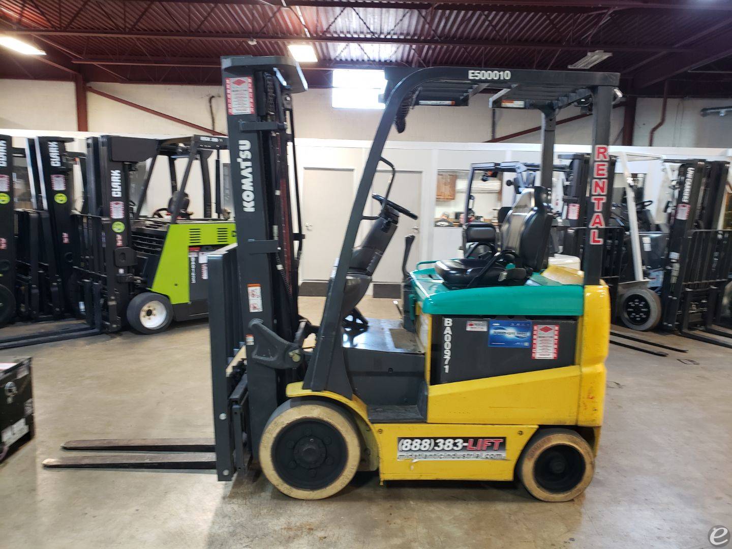 2008 Komatsu FB25SH-6 Electric Fork...