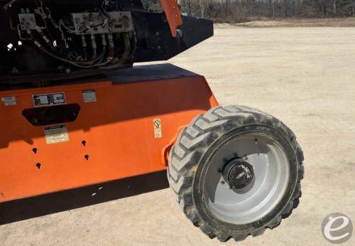 2018 JLG 660SJ