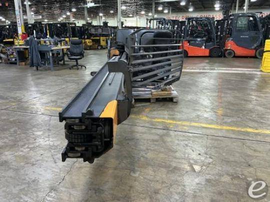 2014 Crown RM6095S-45
