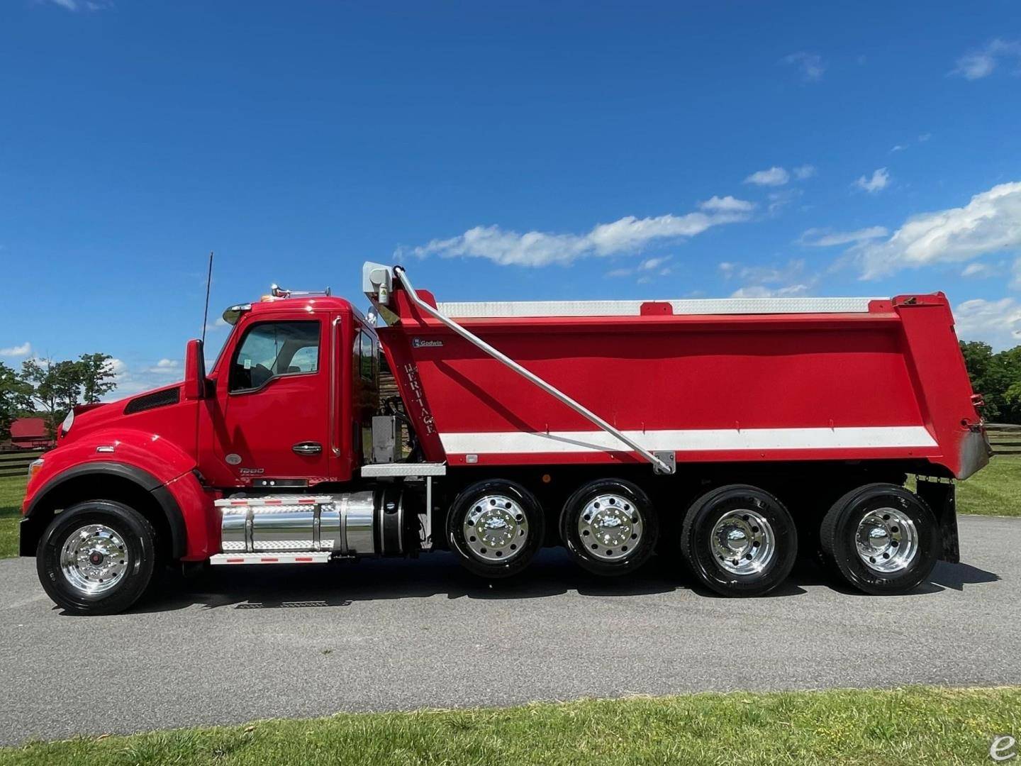 2022 Kenworth T880S