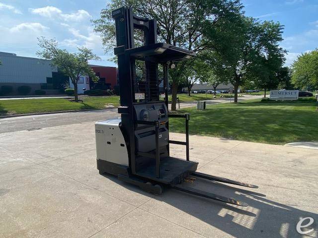 2021 Crown SP3520-30