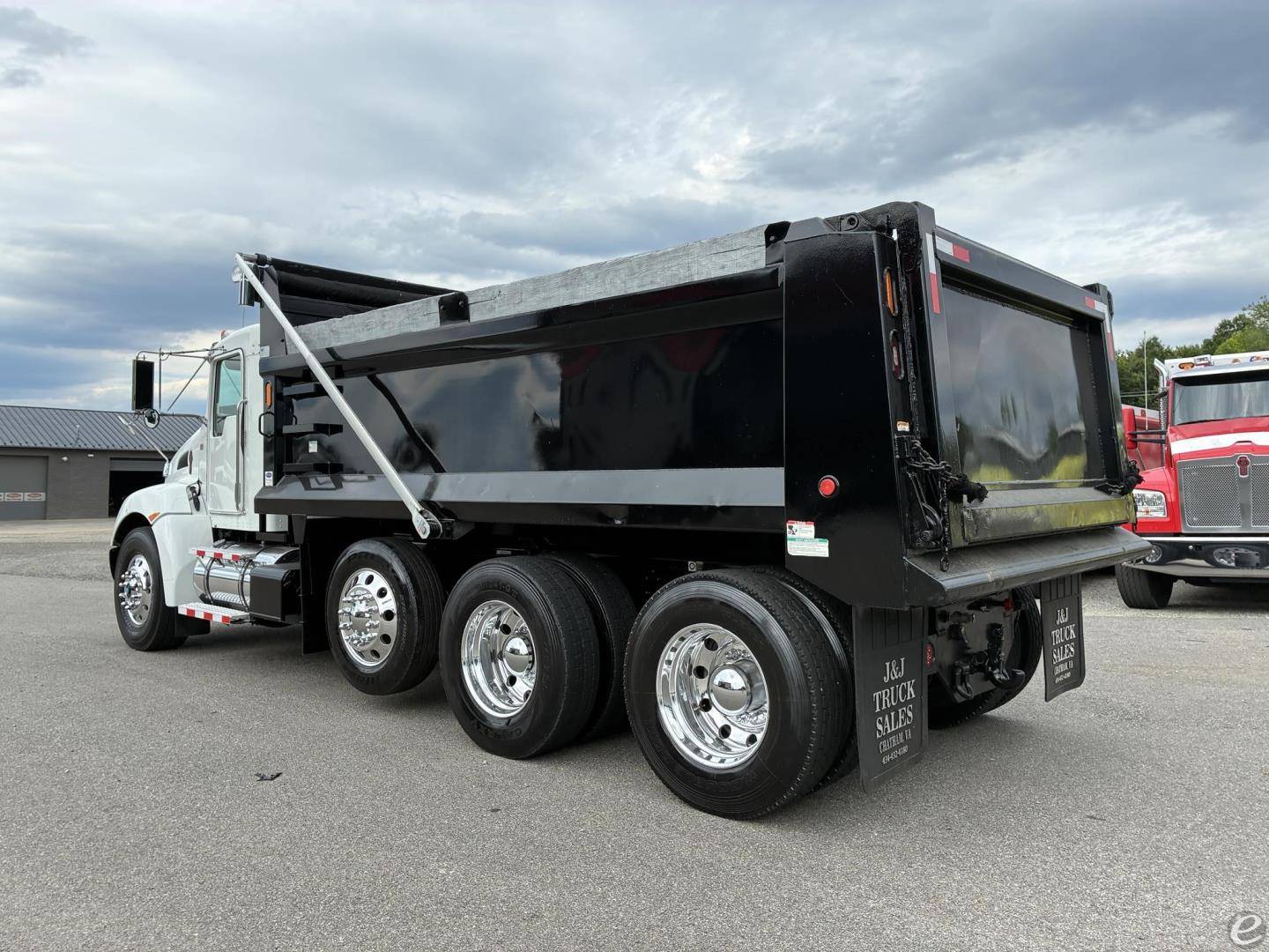 2019 Kenworth T370