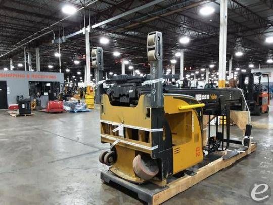 2015 Yale NR045 Electric Reach Truck - 123Forklift