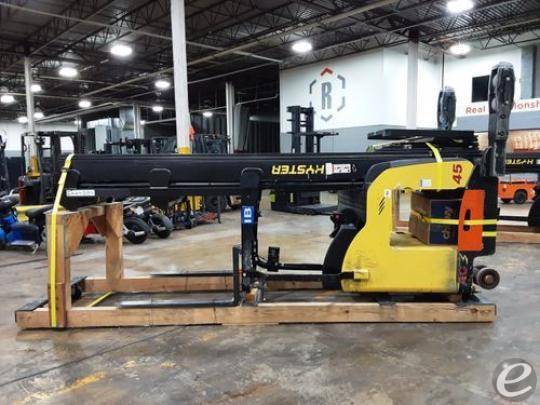 2017 Hyster N45ZR2-21.5 Electric Reach Truck - 123Forklift