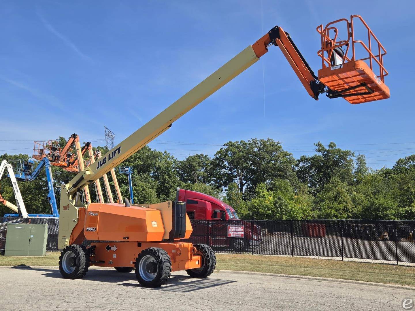 2019 JLG 800AJ