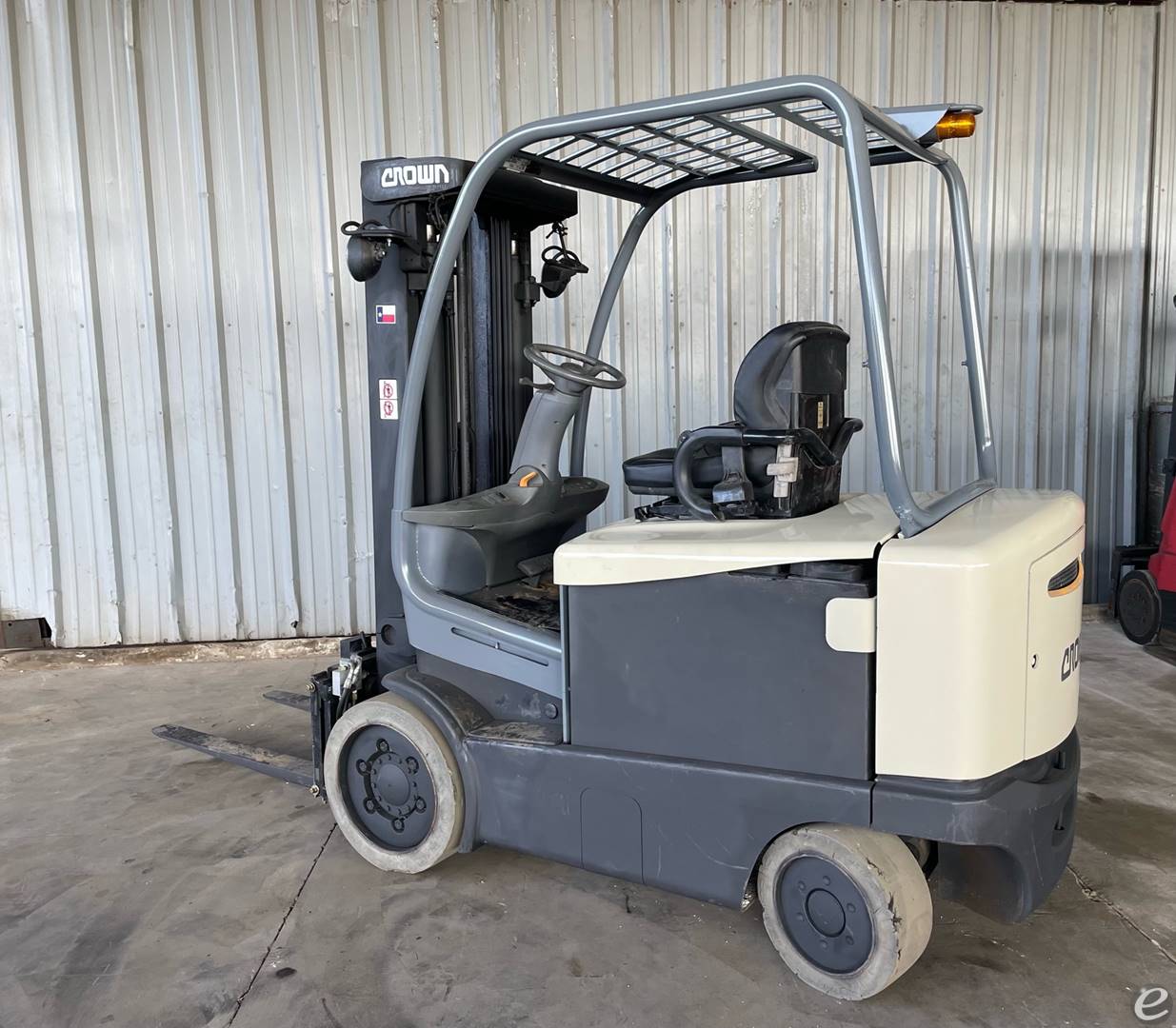 2008 Crown FC4525-55 Electric Forklift - 123Forklift