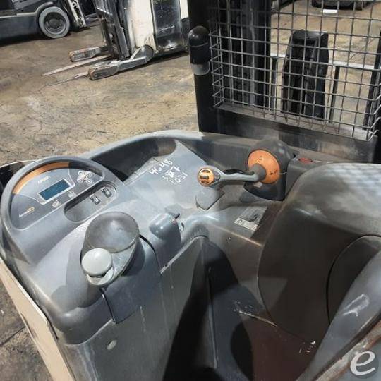 2019 Crown RR5725-45