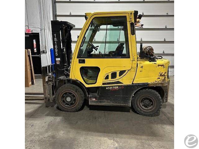 2017 Hyster H80FT LP Gas Forklift - 123Forklift