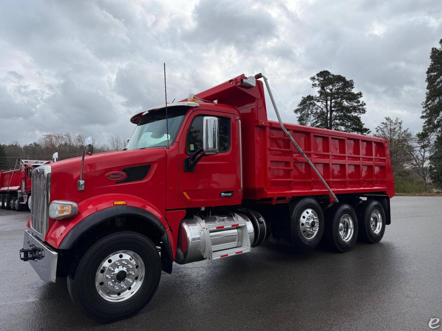 2021 Peterbilt 567