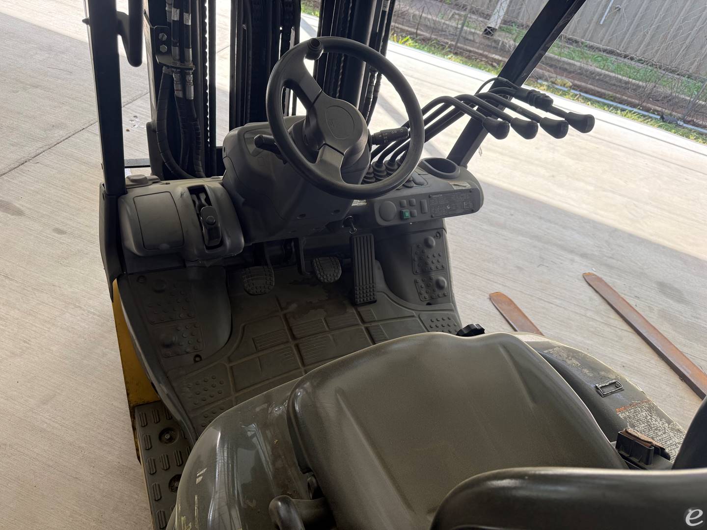 2017 Komatsu FG25ST-16