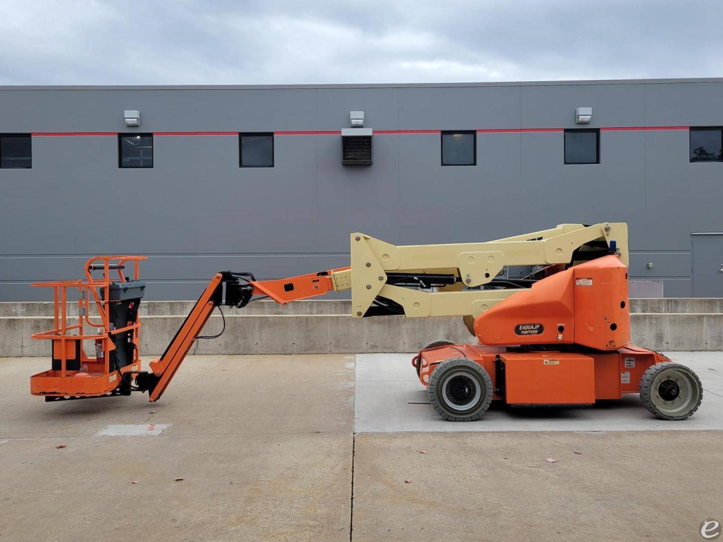 2016 JLG E400AJPN Electric Boom Lif...