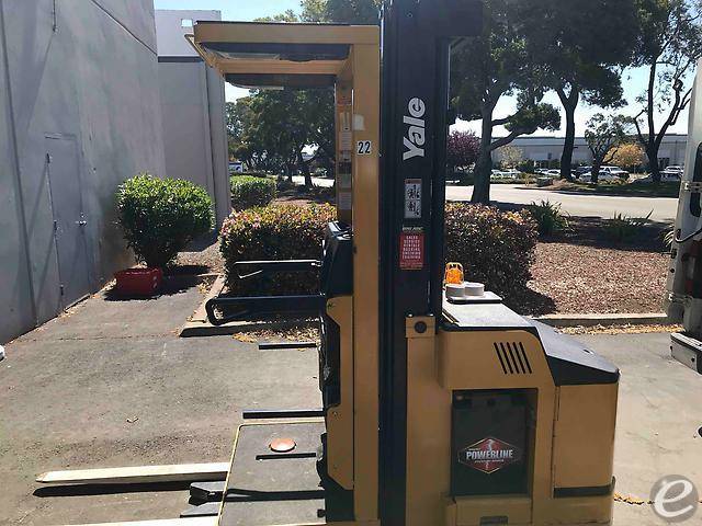 2018 Yale OS030EF Electric Order Pi...