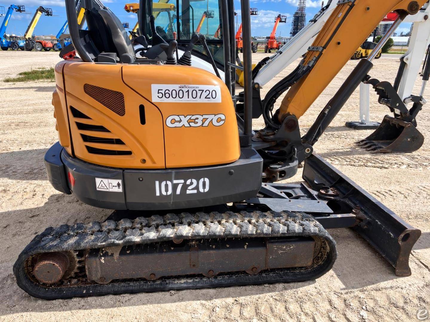 2020 Case CX37C