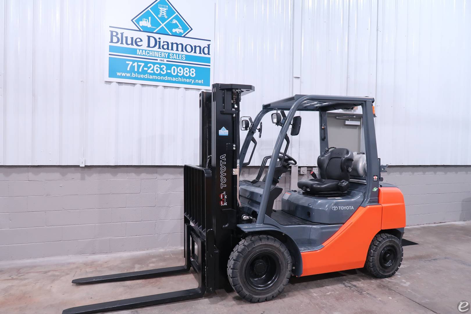 2016 Toyota 8FGU25 LP Gas Forklift