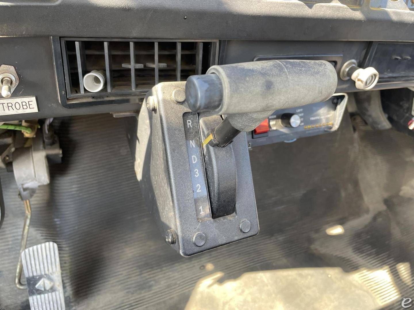 2001 International 4700