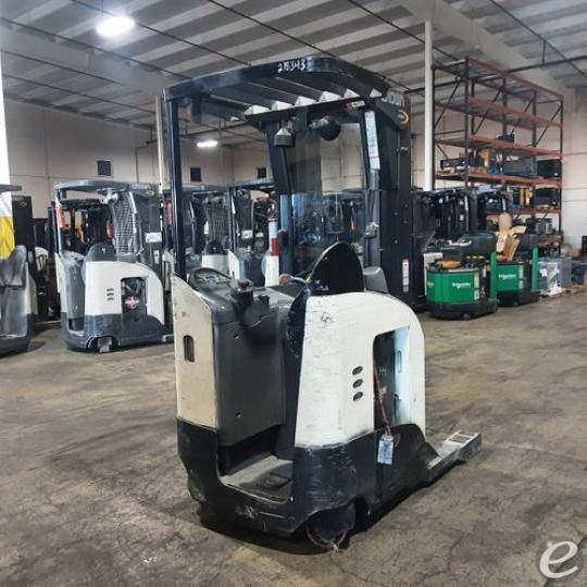 2016 Crown RR5725-45