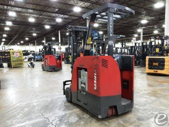 2017 Raymond 425 C40TT Electric Forklift - 123Forklift