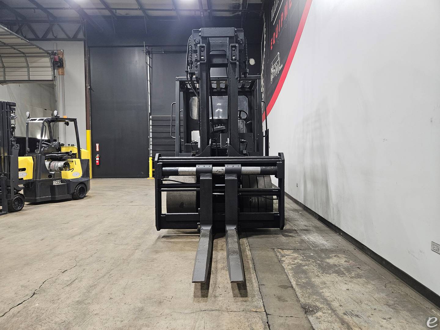 2012 Hoist Liftruck F400