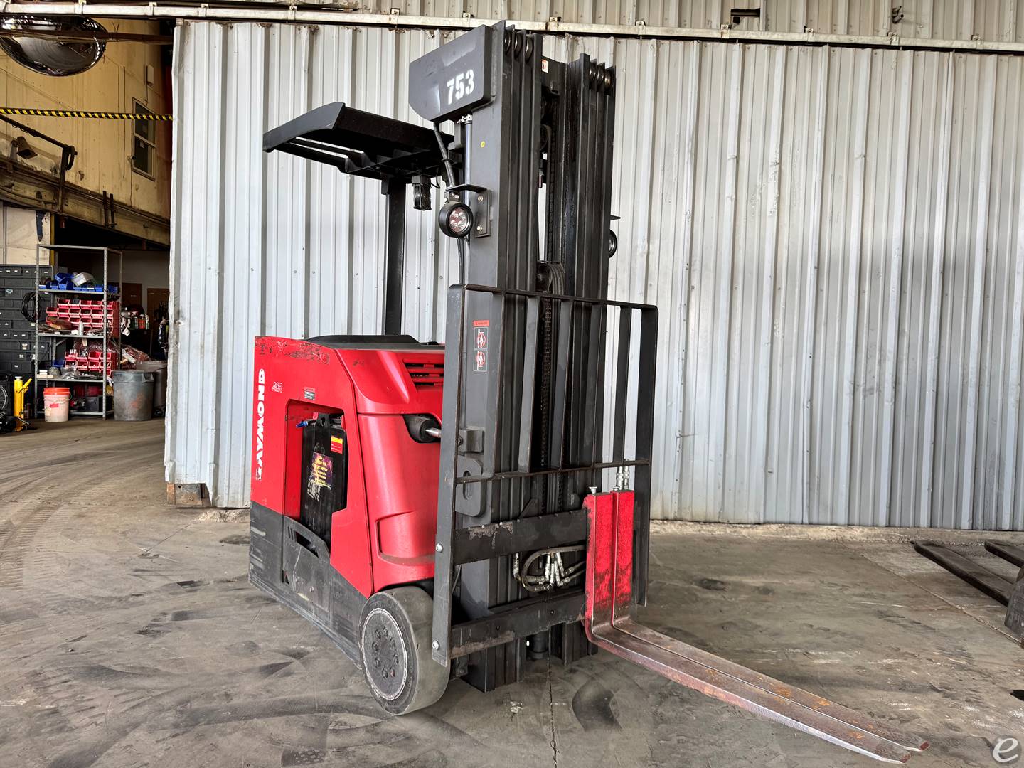 2017 Raymond 425-C35QM