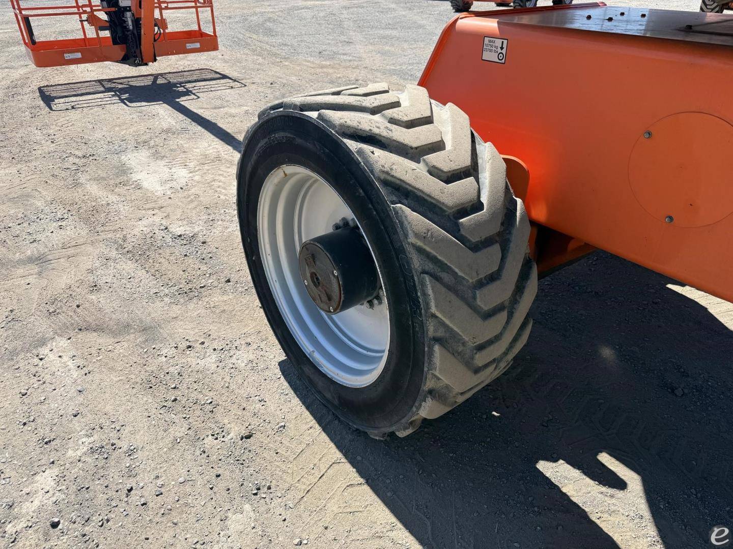 2011 JLG 1250AJP