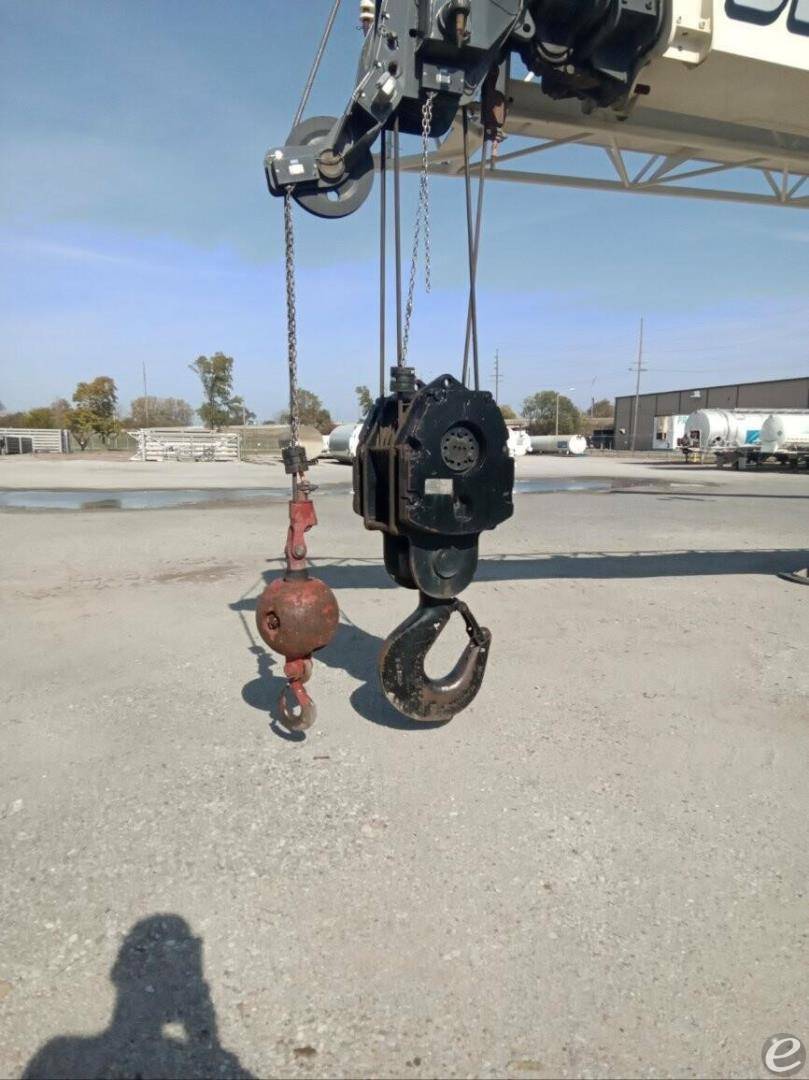 2009 Terex RT665