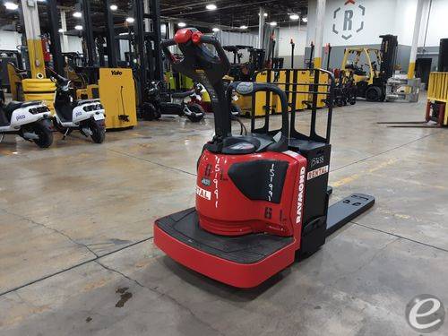 2014 Raymond 8410