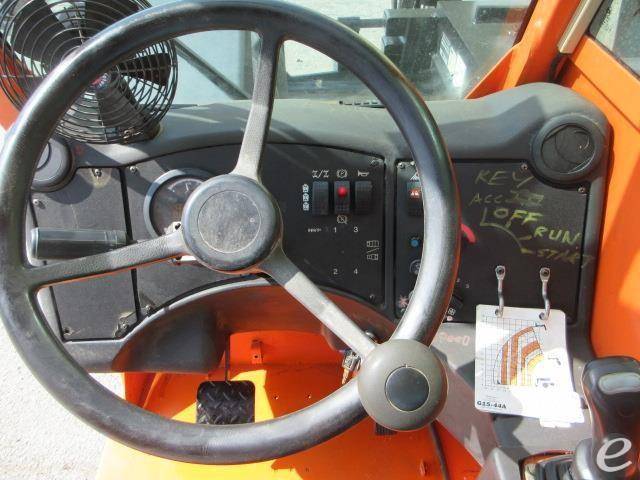 2017 JLG G15-44A