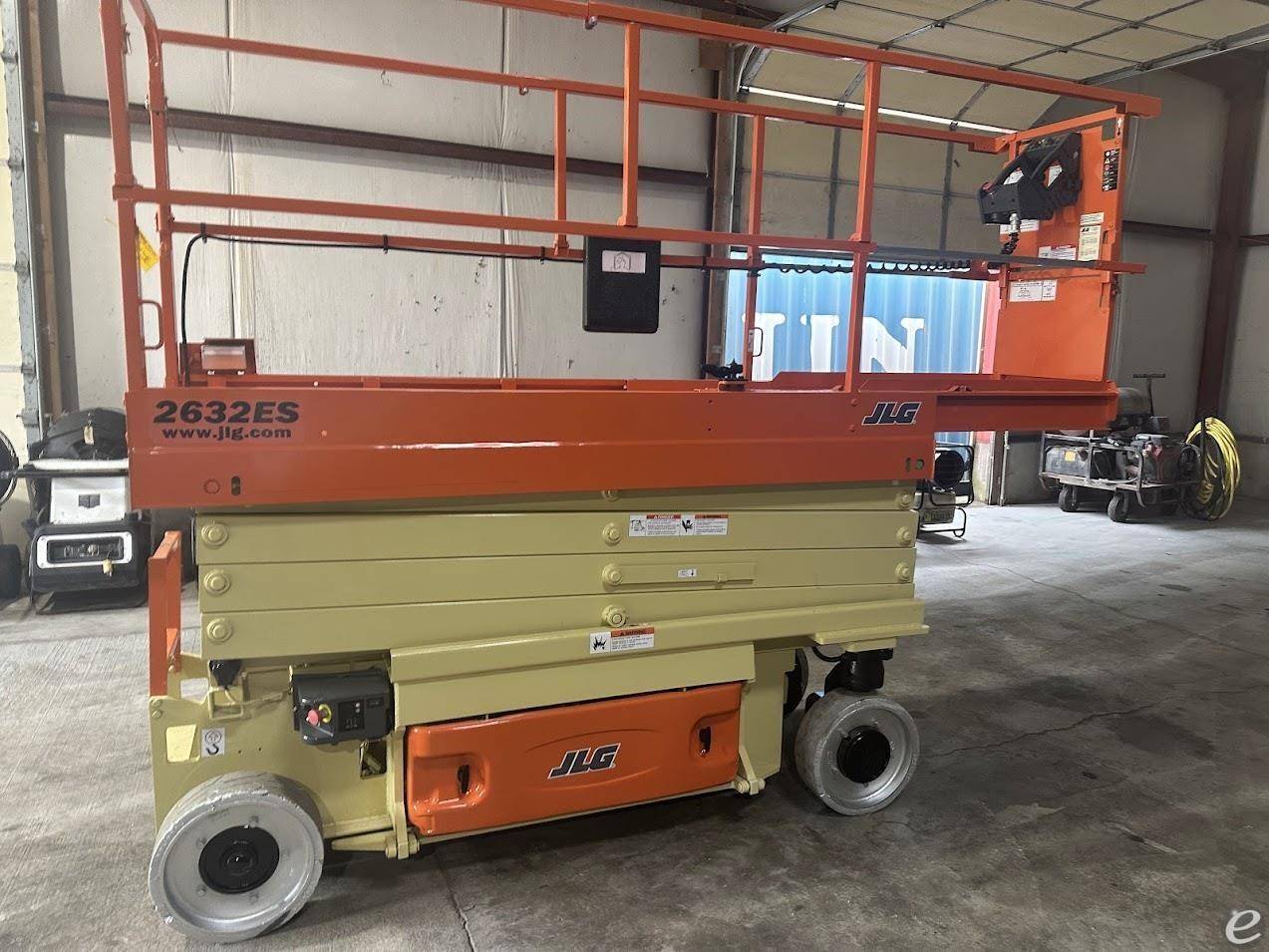 2015 JLG 2632ES Electric Scissor Lift - 123Forklift