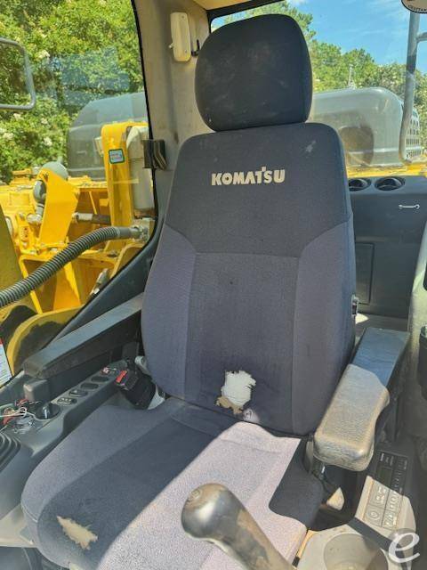 2018 Komatsu PC210 LC-11