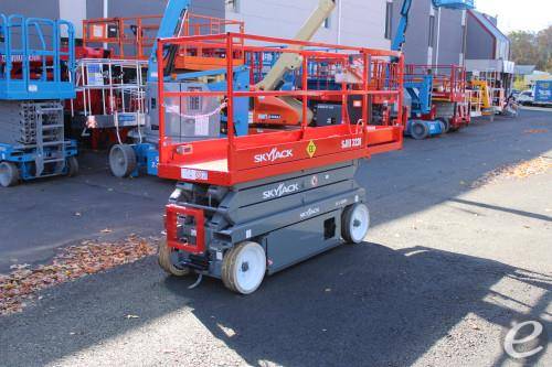 2016 Skyjack SJ3220