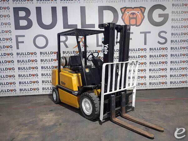 2000 Yale GP040