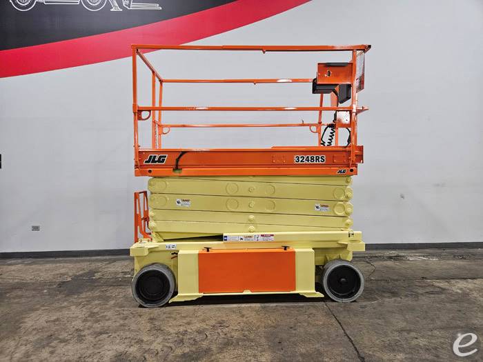 2014 JLG 3248RS