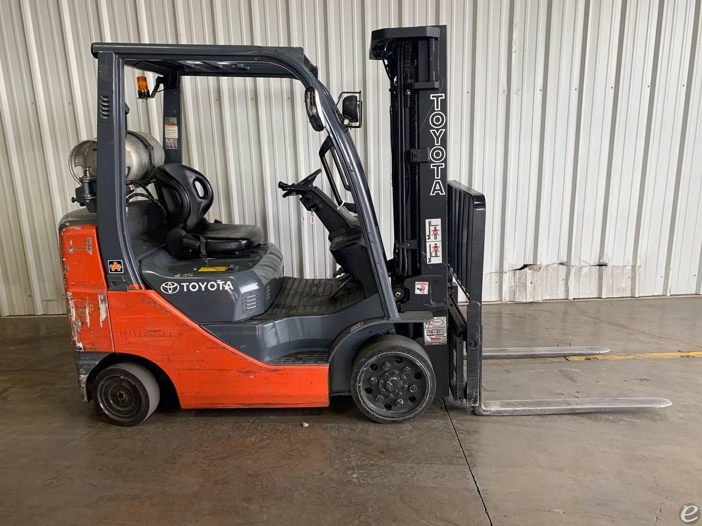 2012 Toyota 8FGCU25 LP Gas Forklift...