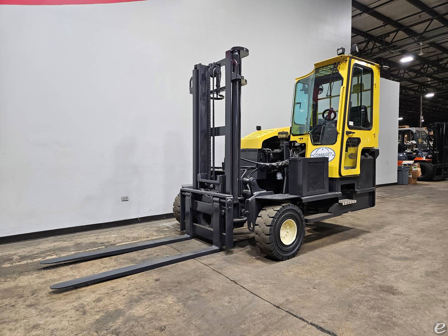 2017 Combilift C8000LR