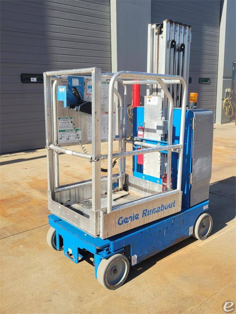 2015 Genie GR20 Electric Scissor Lift - 123Forklift