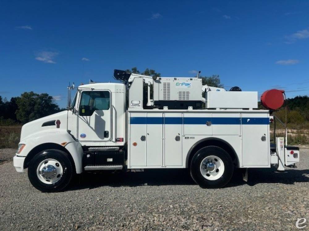 2015 Kenworth T270